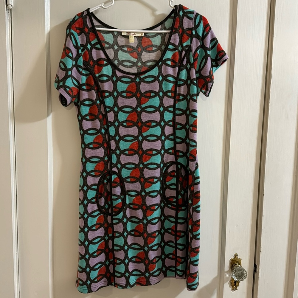 Geometric Patterned Short Sleeved Fall Dress - image 1